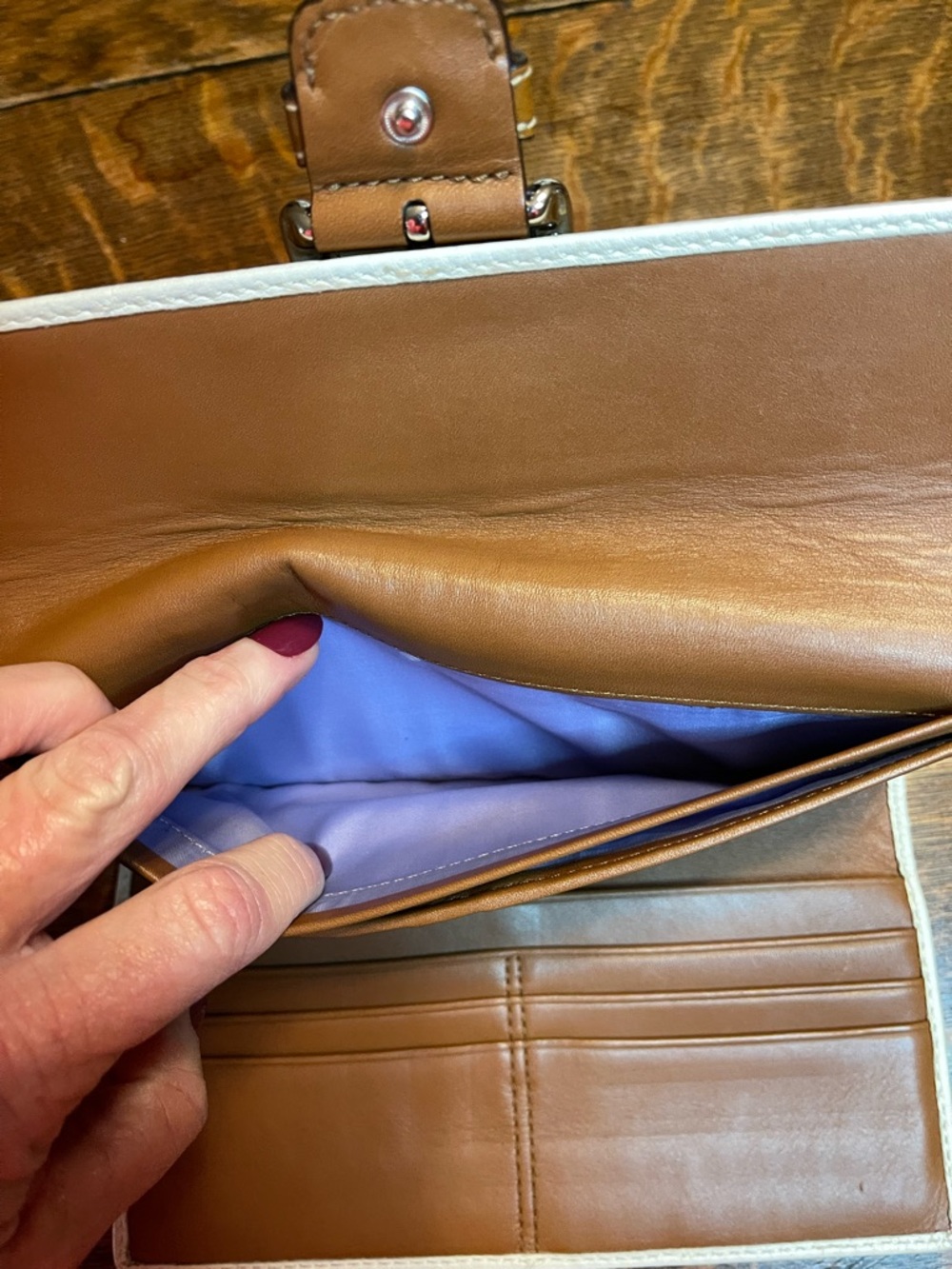 Coach SoHo White Leather Shoulder Bag with Tan Buckle Trim and Matching Wallet - Picture 14 of 16